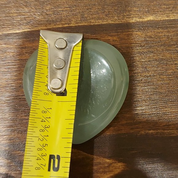 Green Aventurine Heart Shape Worry Stone - Picture 4 of 5